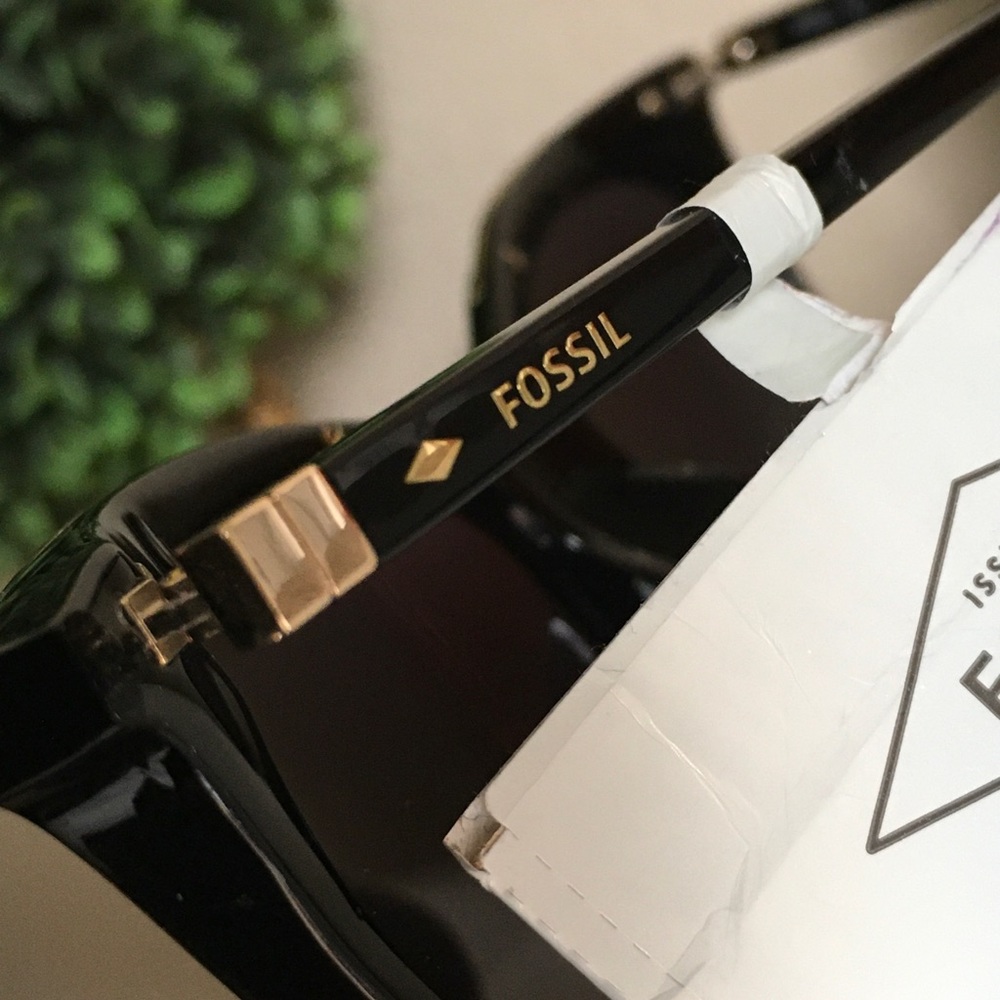 FOSSIL SUNGLASSES 🕶 - Picture 5 of 12
